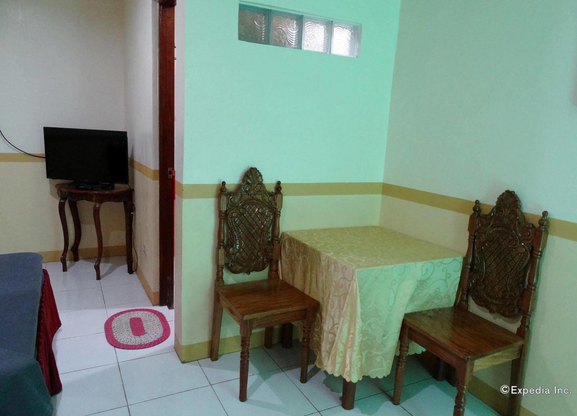 D'Lucky Garden Inn & Suites Tiniguiban 외부 사진
